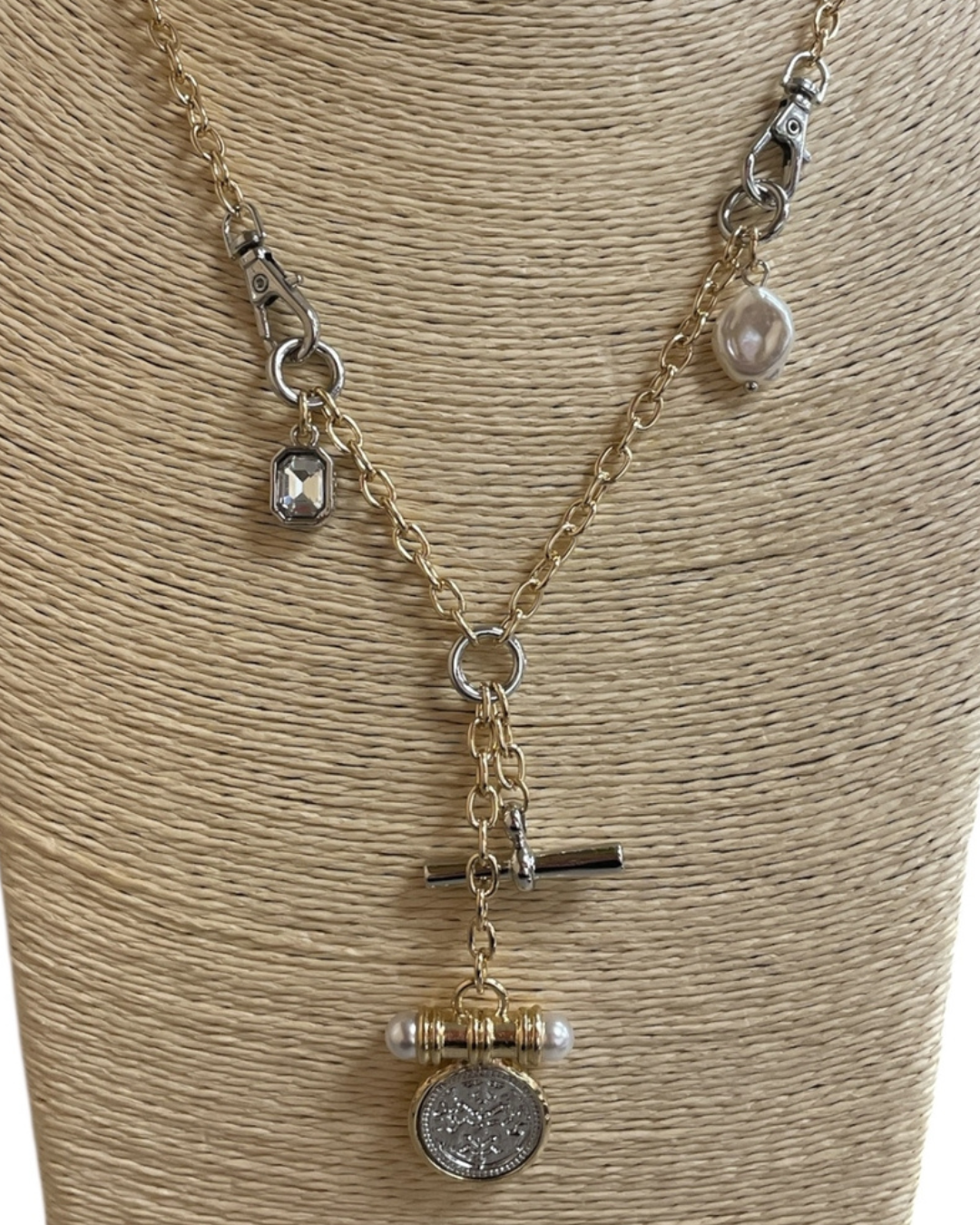 Vintage Two Tone Drop Necklace