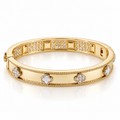 Gold Clover Bangle