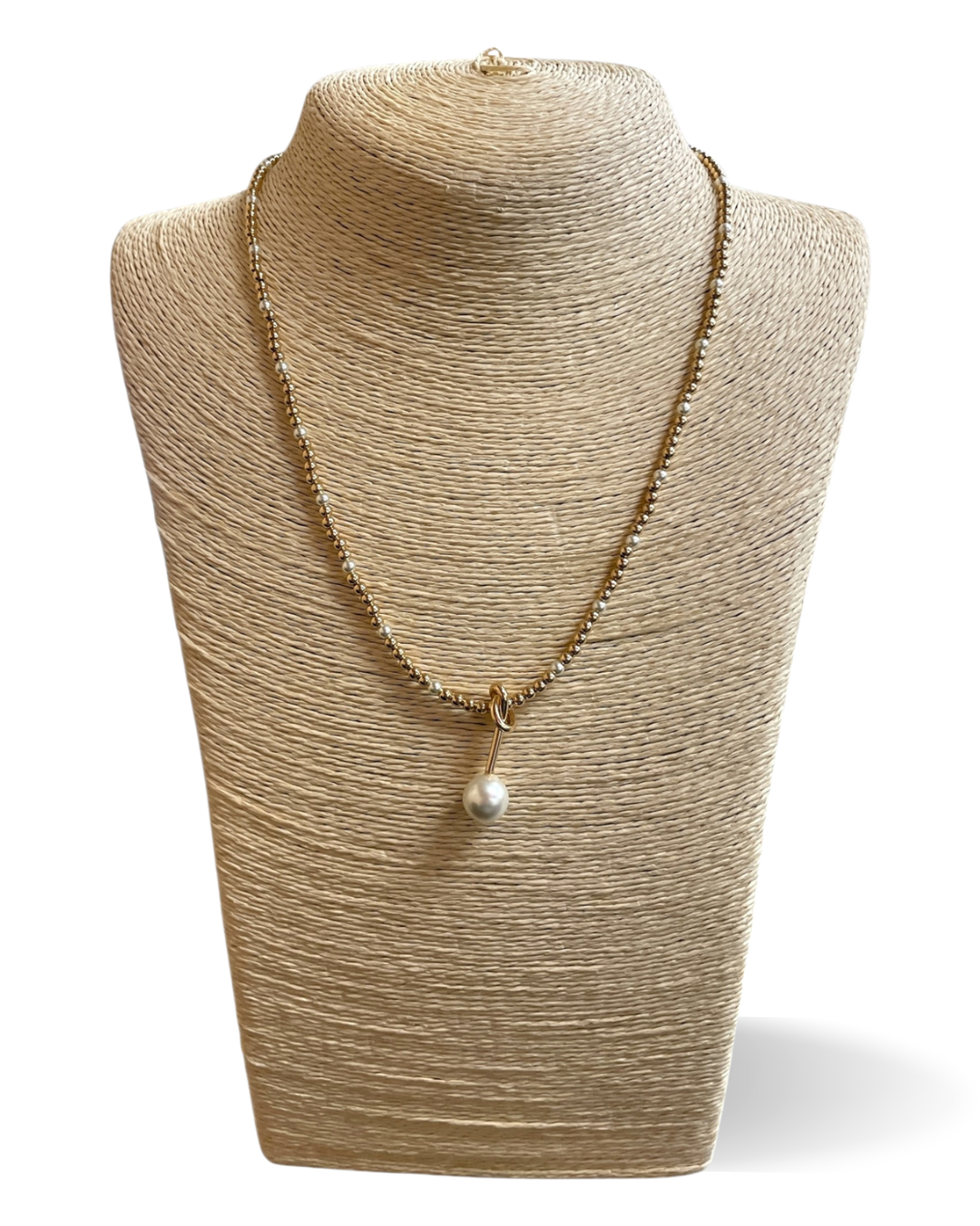 GOLD SMALL BEADED PEARL DROP SHORT NECKLACE
